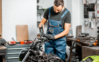 How Service Quality and Convenience Shape Powersport Consumer Loyalty in Maintenance and Repair.