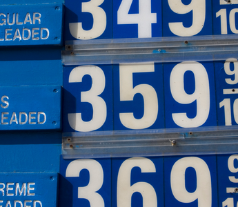 Fuel Price Impact on Powersports: Trends & Consumer Adaptation โ EPG Specialty Information Store